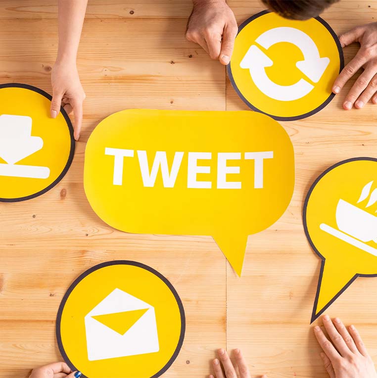 Picture it! in 280 Characters of Less?